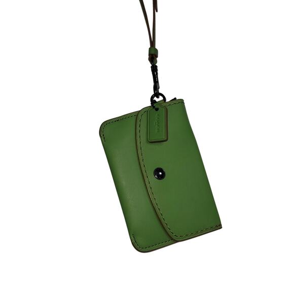 Coach Clutch Glovetanned Leather - Pistacchio - Picture 2 of 6